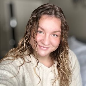 Meet your Posher, Kennedy